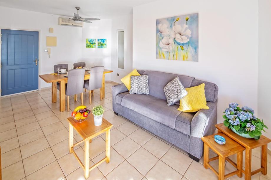 207 Kings Palace Seaview Paphos Exterior photo